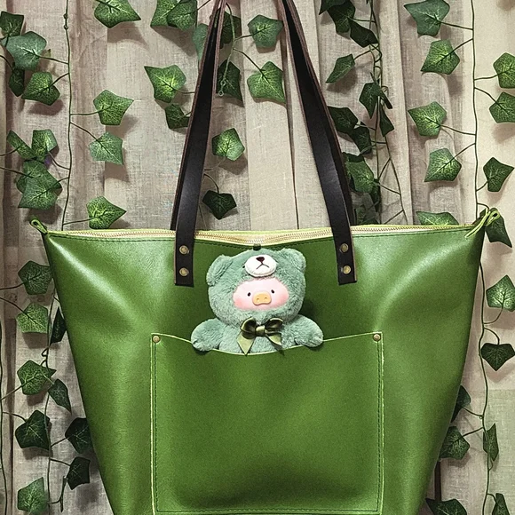 Portland Leather Goods Large Tote Bag Green Apple with zipper - NEW / RARE - Picture 2 of 5